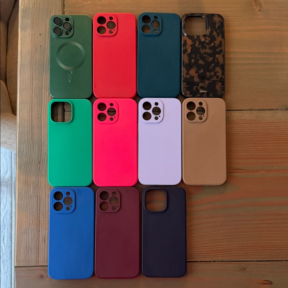 Apple iPhone 14 Pro Max / Vibrant Silicone Phone Case Collection Lot of 11.